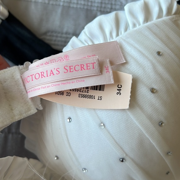 Victoria’s Secret Bridal Lingerie - Picture 7 of 7
